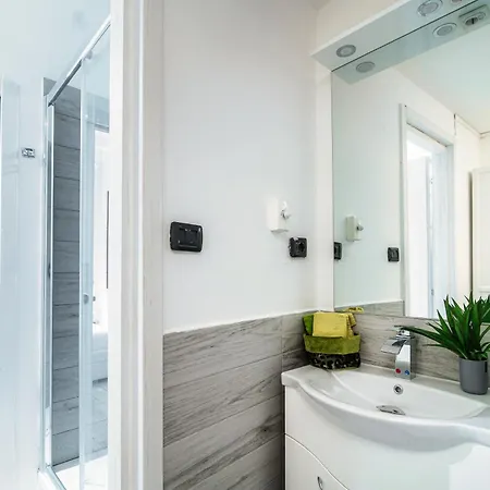 דירה Joivy Cosy 4-bed Near Duomo Di